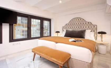 Cozy 2BD Duplex in Seville Center Gran Poder