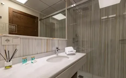 Bibo Suites Real Chancilleria