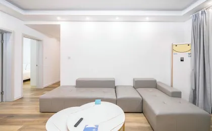 Tyms Elegant 4BR 2BA APT Changning