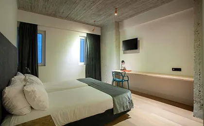 Art Suites Korai