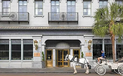 Market Pavilion Hotel