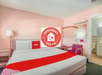 OYO Hotel Durham West Hills