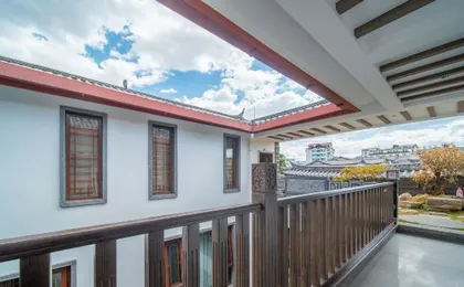 Lijiang Yixin Famous Products Inn (Dashuiche Branch)