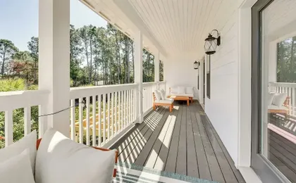Florida Home - Grill & Pool Table, Walk to Beach